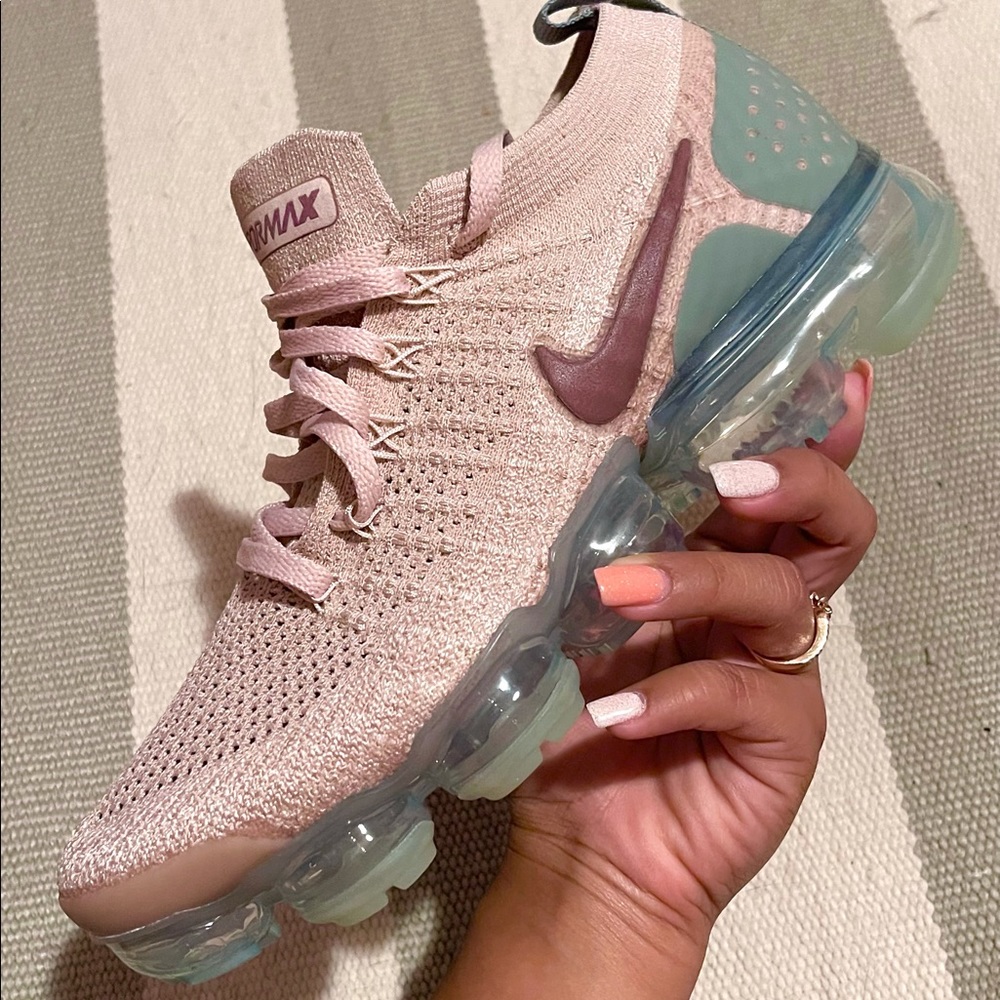 Nike Air VaporMax Flyknit 2 Particle Beige
